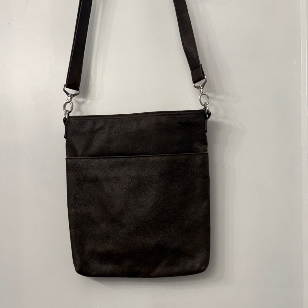 Thirty-One Dark Brown Messenger Bag